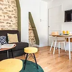 The 199 - Charming Apartment In The Heart Of Paris